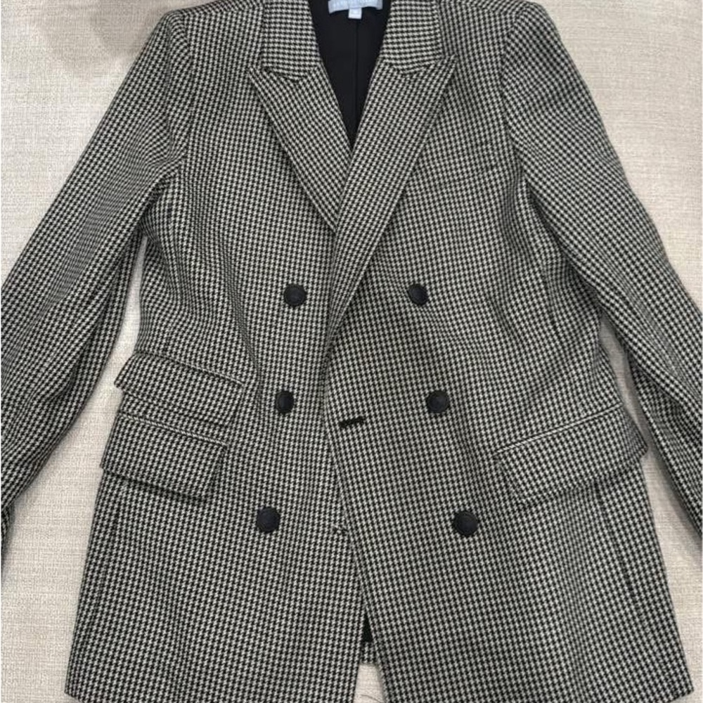 Classic Black and White Houndstooth Blazer